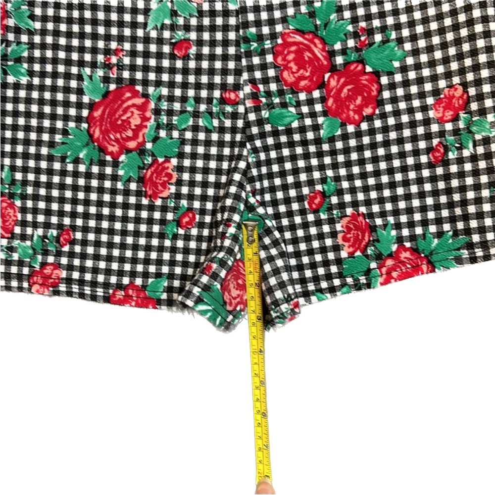 Gingham Floral Romper - Picture 6 of 8